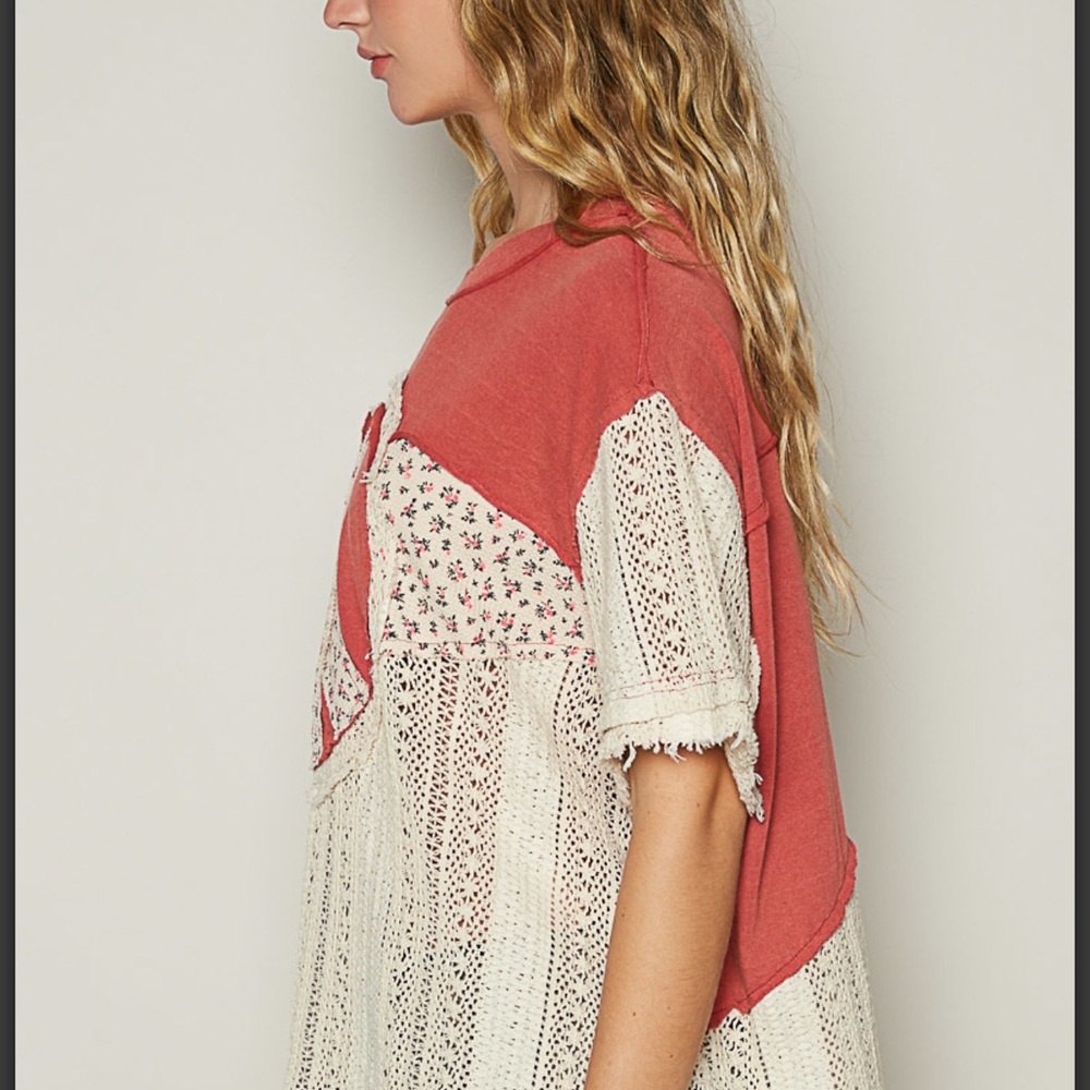 POL Pink and Cream Crochet Peace Sign Top - Picture 6 of 8